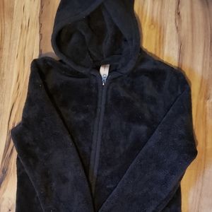 Black fuzzy sweatshirt